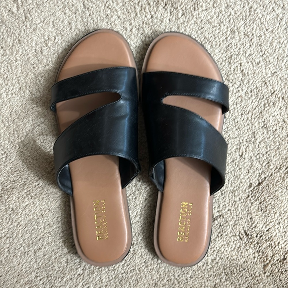 Kenneth Cole Sandals